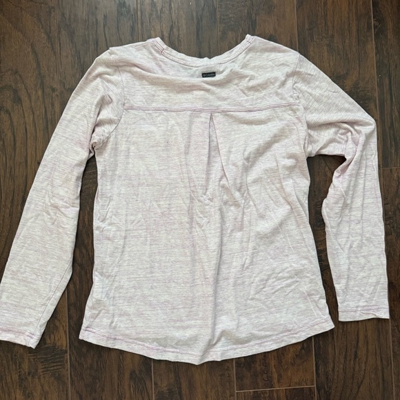 Columbia Size Medium Long Sleeve Henley Top - Picture 2 of 7